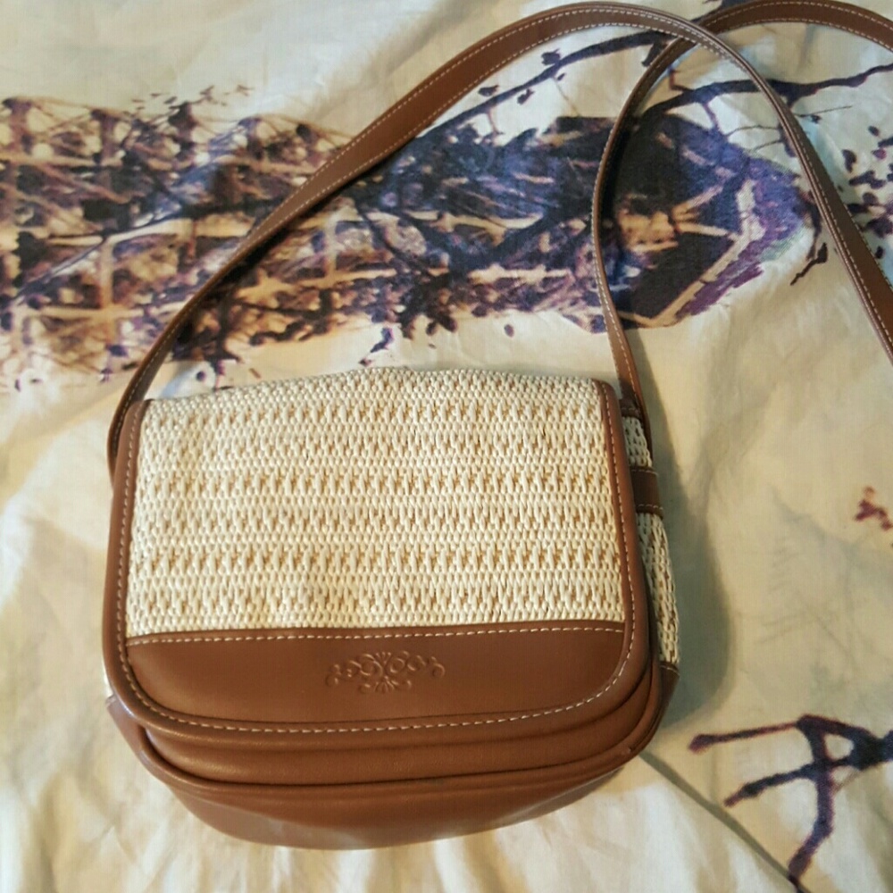 One shoulder strap bag